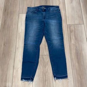 EUC Women’s Abercrombie & Fitch Harper Ankle Distressed Jeans Size 4 Regular 27